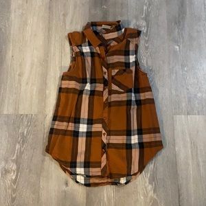 This cute fall orange flannel top